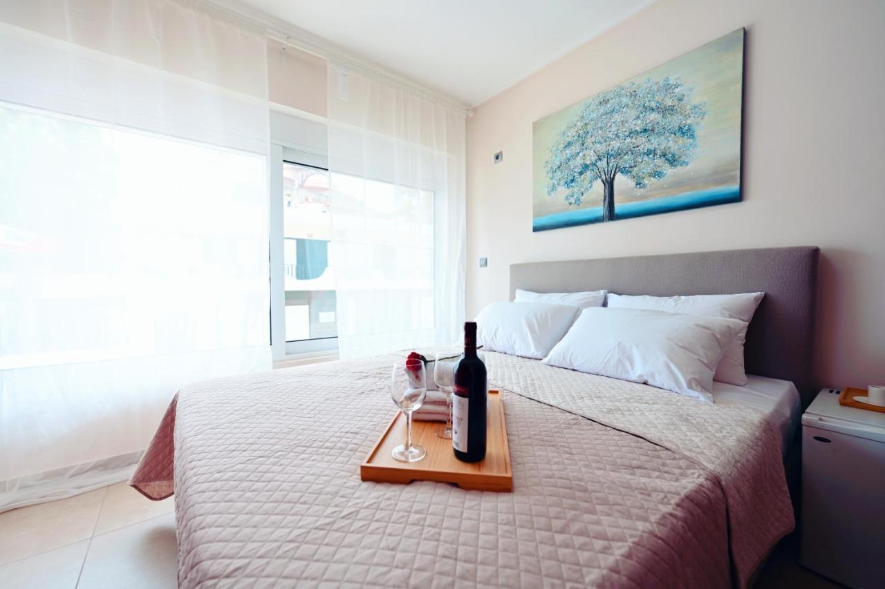 New Times Seafront Hotel Apartments Melissi Melíssion Esterno foto